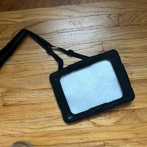 Heavy duty IPad case BRAND NEW WITHOUT TAGS